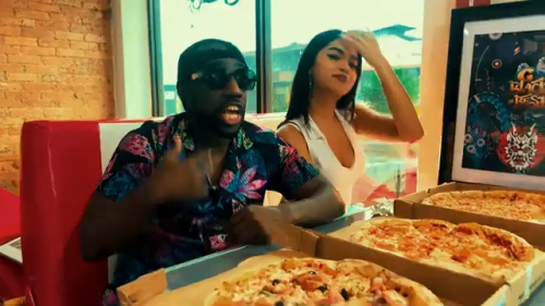 GblackDaBest-Costa-Ricas-Call-Center-Rap-Breakdancing-commerical2ba22a29189e2d87.png